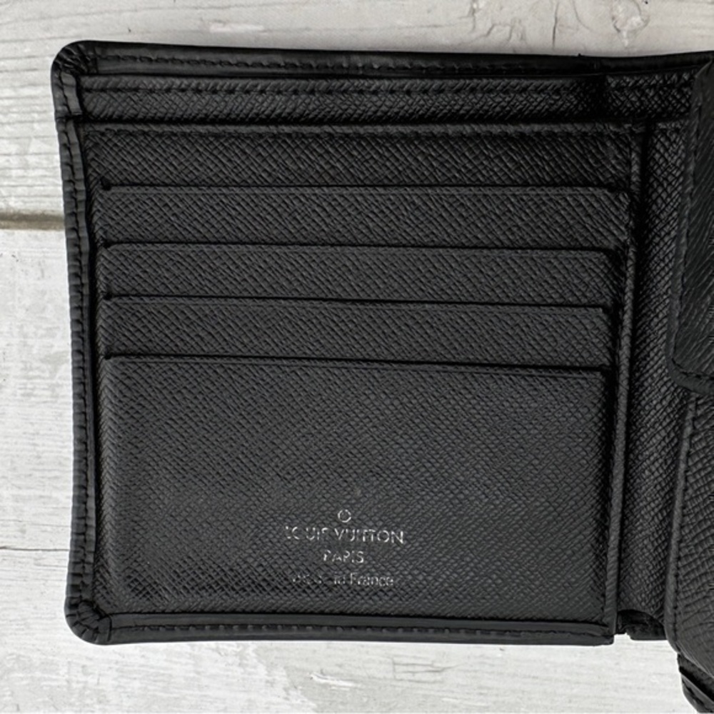 AUTHENTIC Louis Vuitton Marco Wallet. Previously owned. Color: Black. - Picture 8 of 15